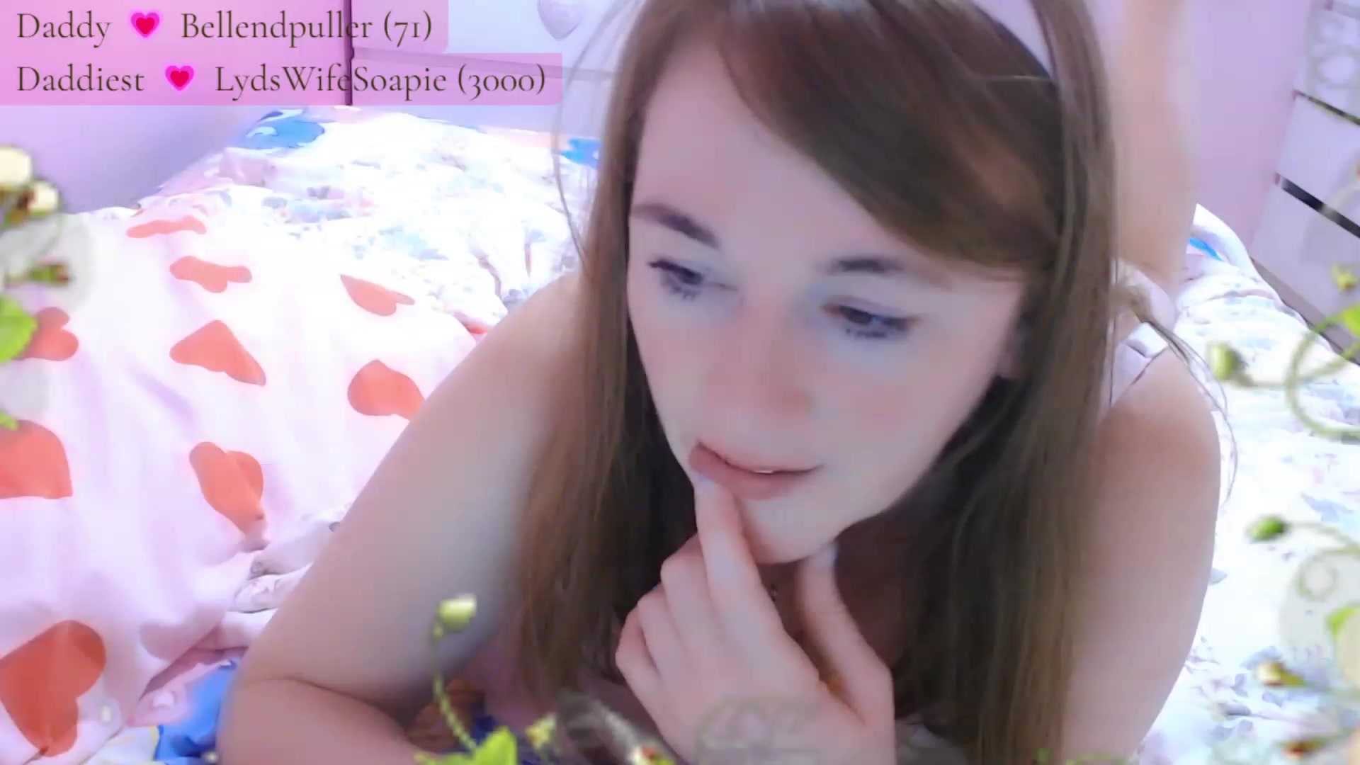 Gallery image thumbnail from dollette's myfreecams stream on, 08/10/2023, 22:22 image 20 of 20