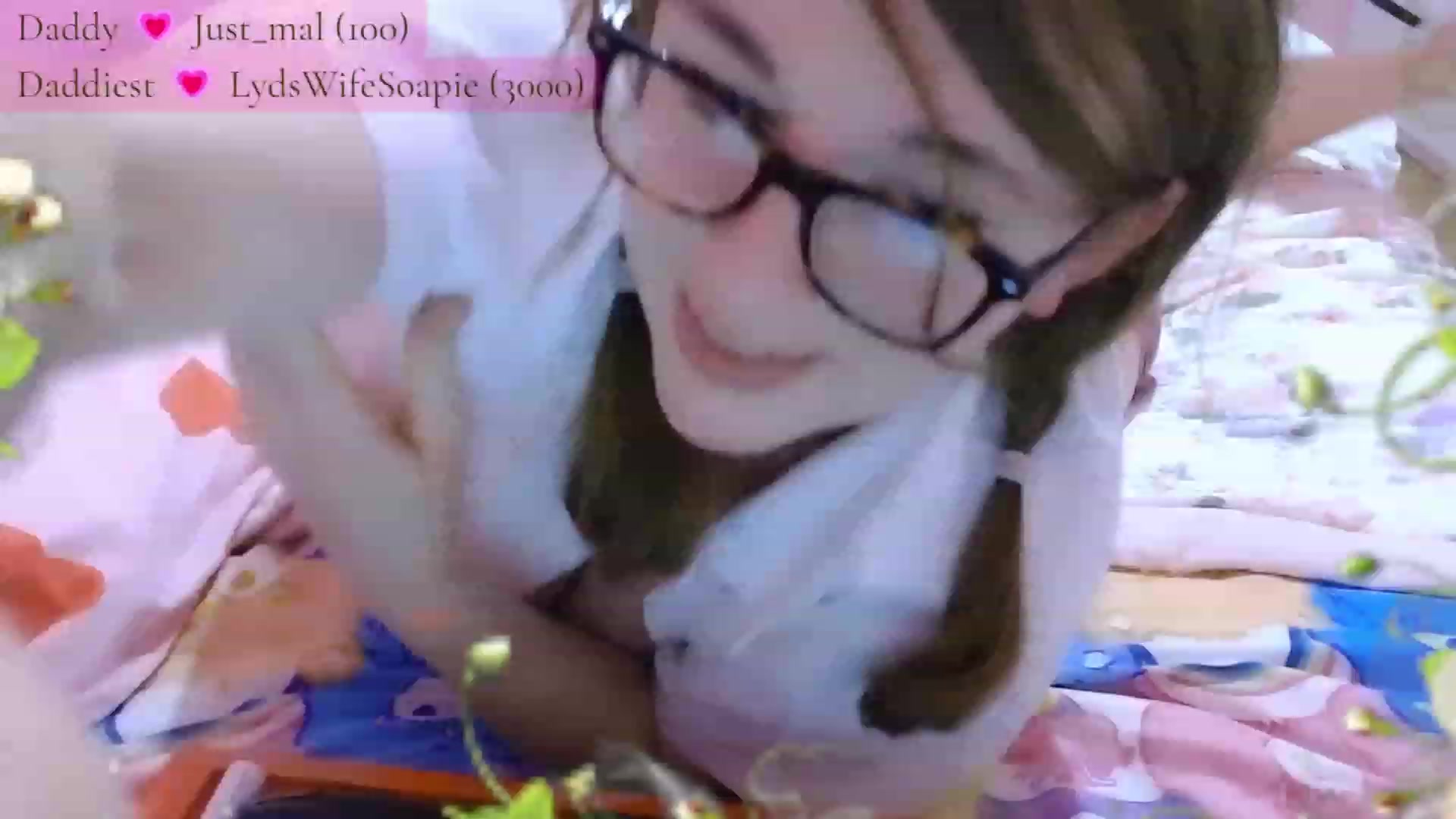 Gallery image thumbnail from dollette's myfreecams stream on, 08/12/2023, 21:03 image 9 of 20