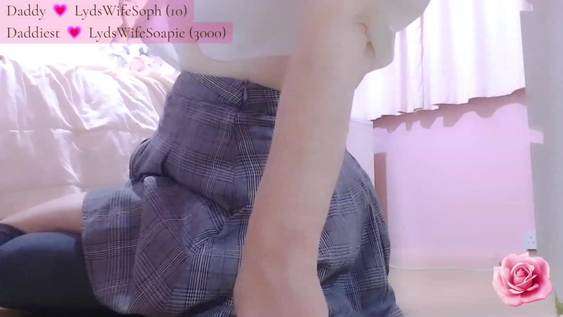 Gallery image thumbnail from dollette's myfreecams stream on, 08/17/2023, 21:07 image 4 of 20