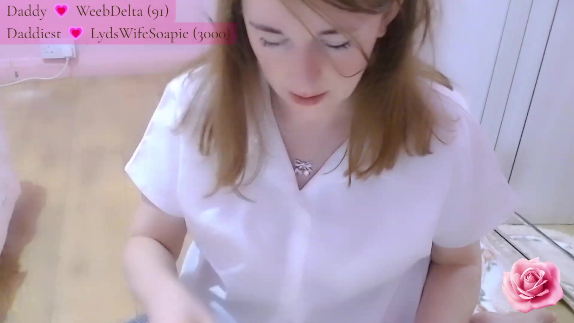 Gallery image thumbnail from dollette's myfreecams stream on, 08/17/2023, 22:31 image 14 of 20