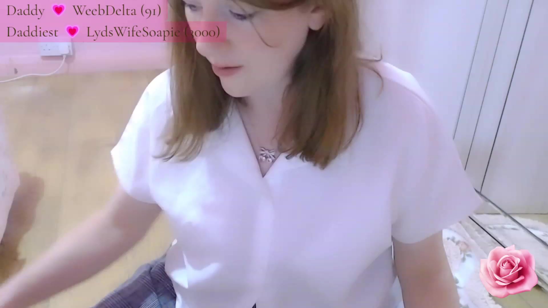 Gallery image thumbnail from dollette's myfreecams stream on, 08/17/2023, 22:31 image 12 of 20