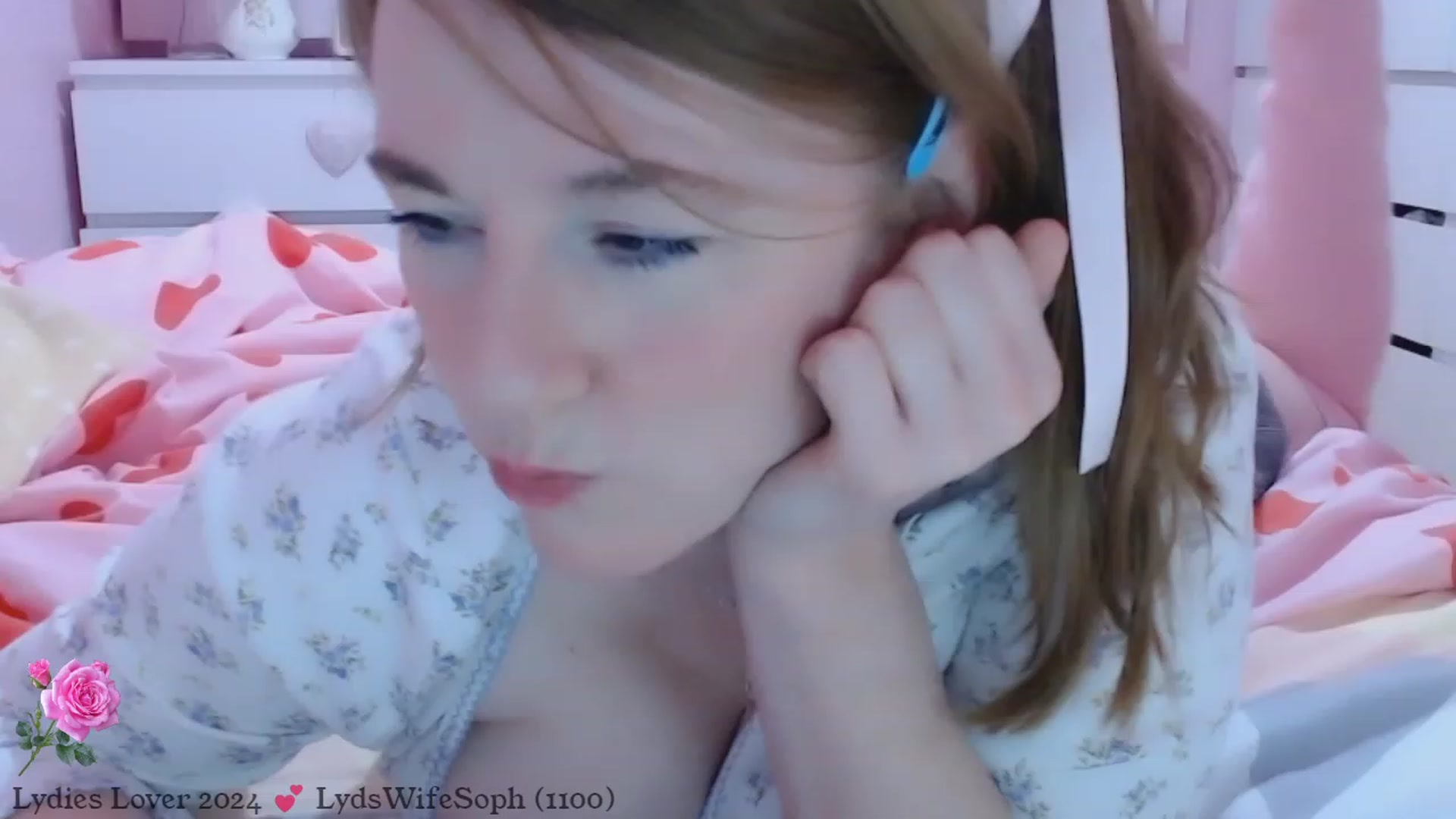Gallery image thumbnail from dollette's myfreecams stream on, 01/30/2024, 23:13 image 20 of 20