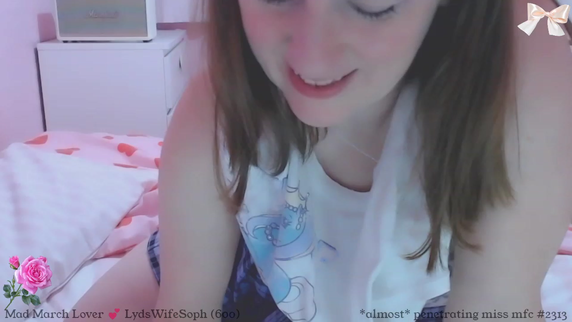Gallery image thumbnail from dollette's myfreecams stream on, 03/05/2024, 22:08 image 7 of 20