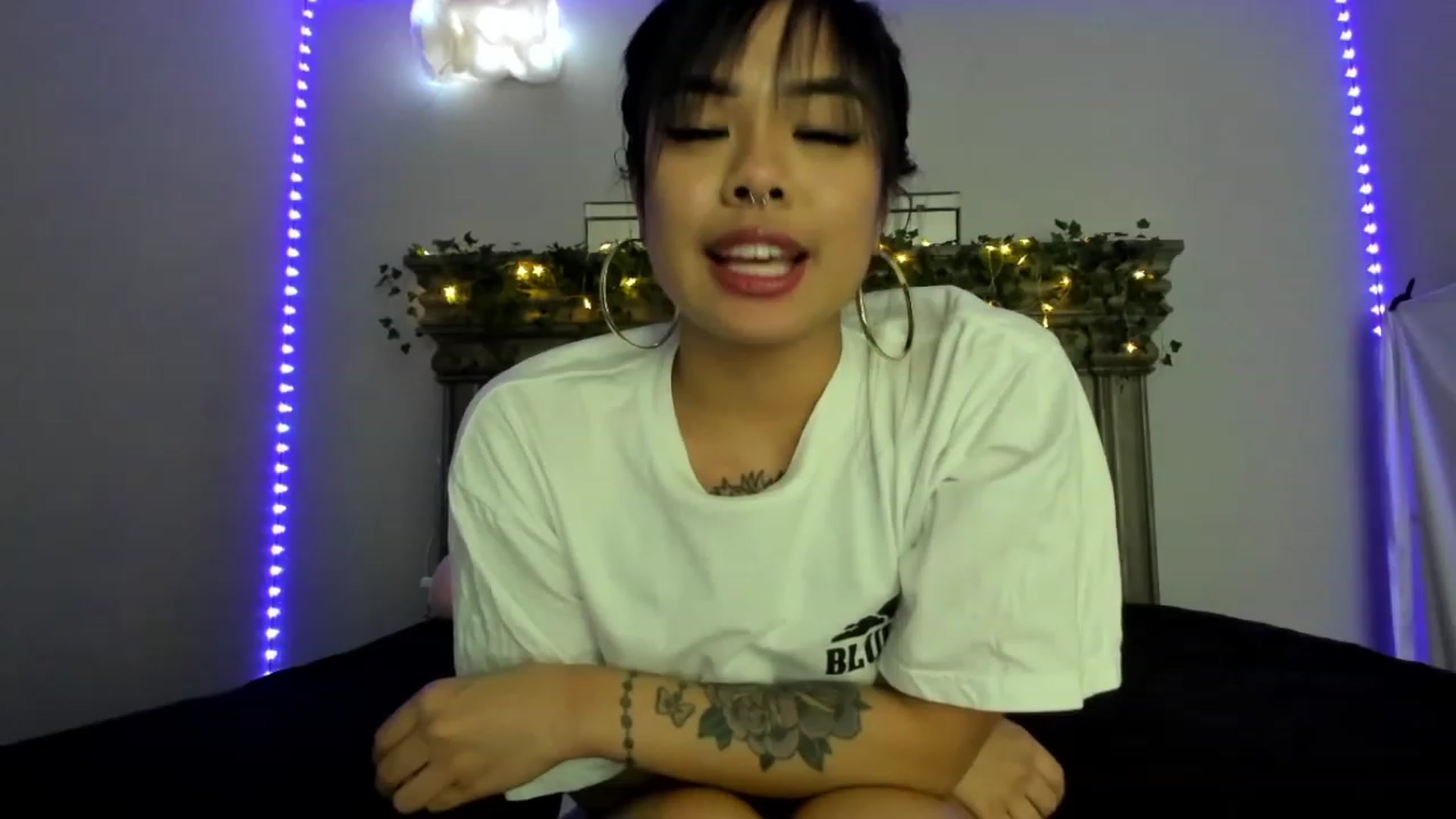 Gallery image thumbnail from dolllface's myfreecams stream on, 12/12/2022, 10:23 image 2 of 20