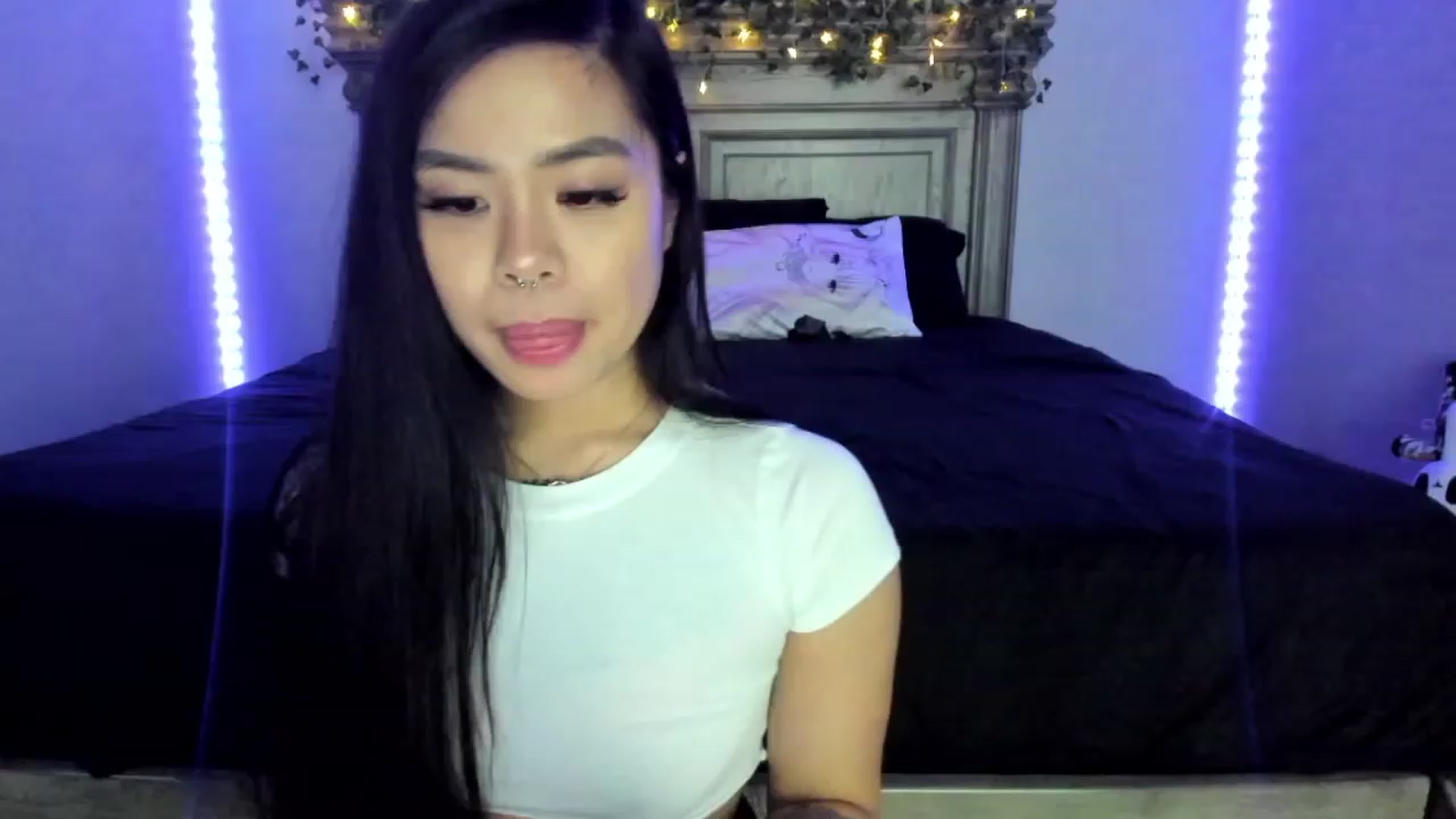 Gallery image thumbnail from dolllface's myfreecams stream on, 01/18/2023, 08:29 image 2 of 20