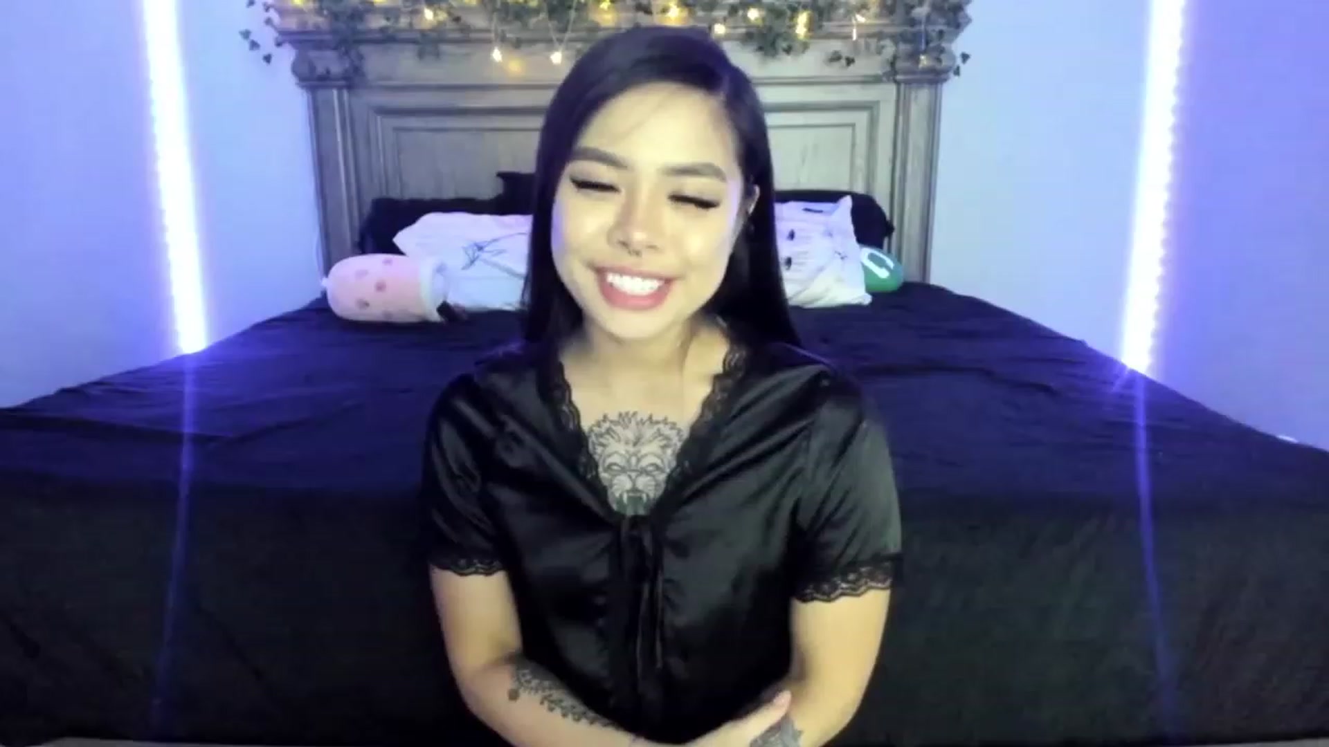 Gallery image thumbnail from dolllface's myfreecams stream on, 01/20/2023, 09:16 image 6 of 20