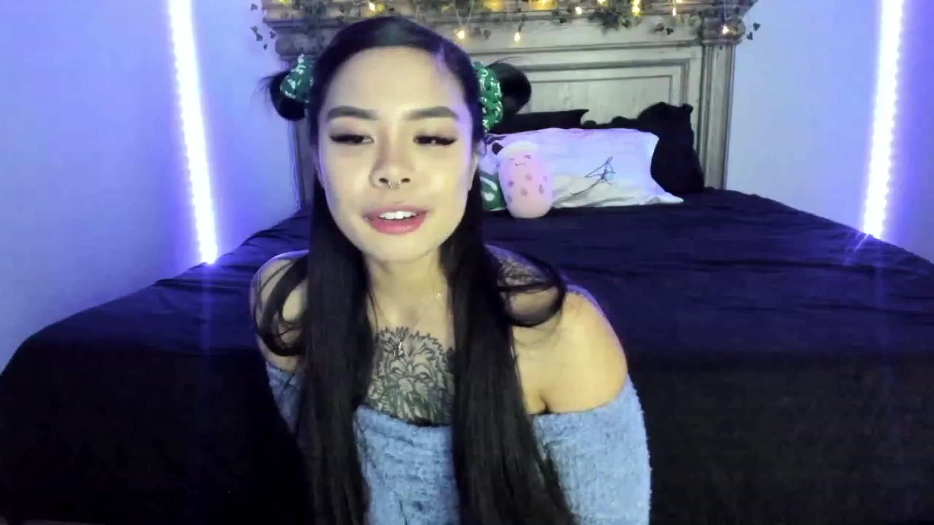 Gallery image thumbnail from dolllface's myfreecams stream on, 01/26/2023, 08:56 image 12 of 20