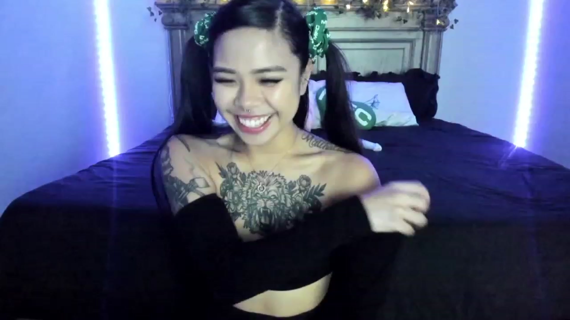 Gallery image thumbnail from dolllface's myfreecams stream on, 01/27/2023, 10:16 image 2 of 20