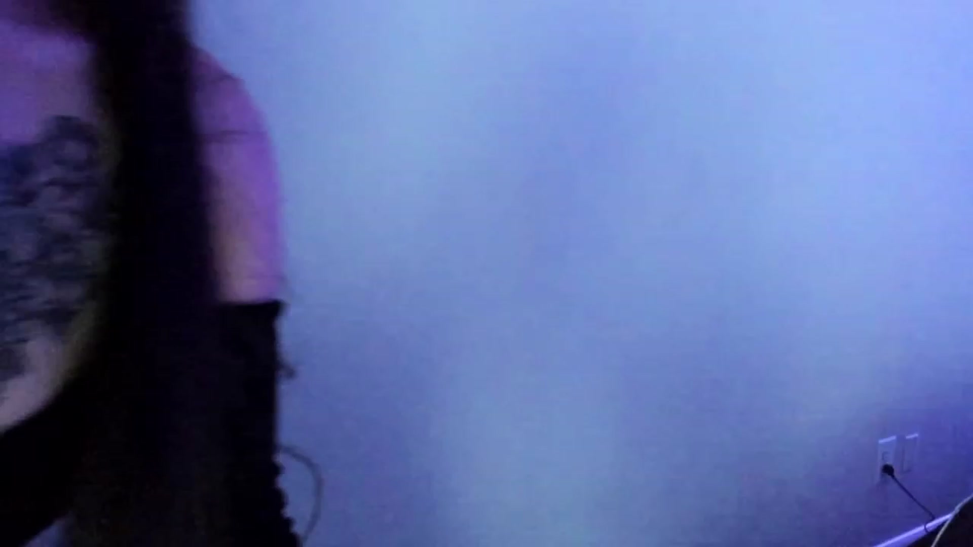 Gallery image thumbnail from dolllface's myfreecams stream on, 01/27/2023, 10:16 image 20 of 20