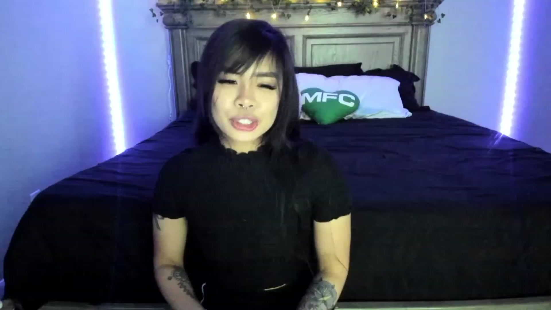 Gallery image thumbnail from dolllface's myfreecams stream on, 01/28/2023, 08:55 image 7 of 20