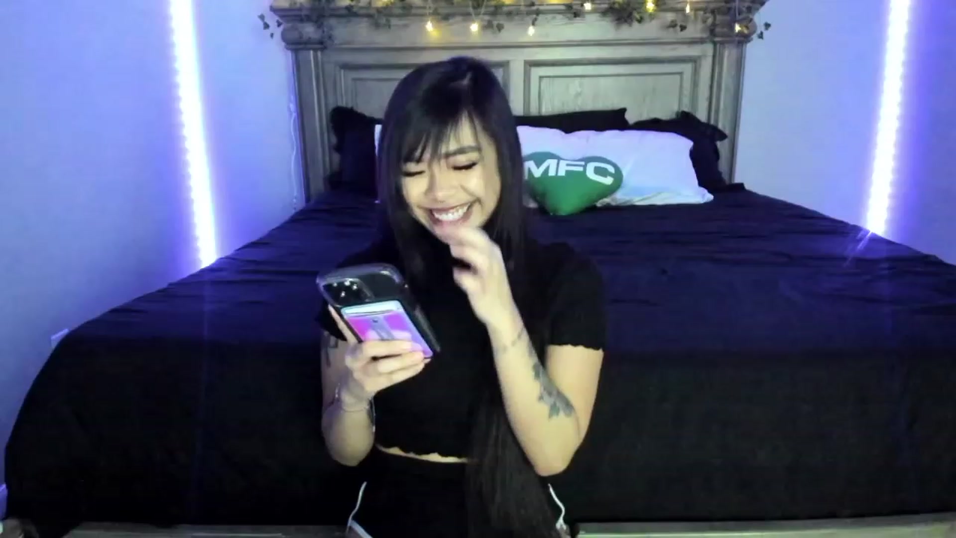 Gallery image thumbnail from dolllface's myfreecams stream on, 01/28/2023, 08:55 image 3 of 20