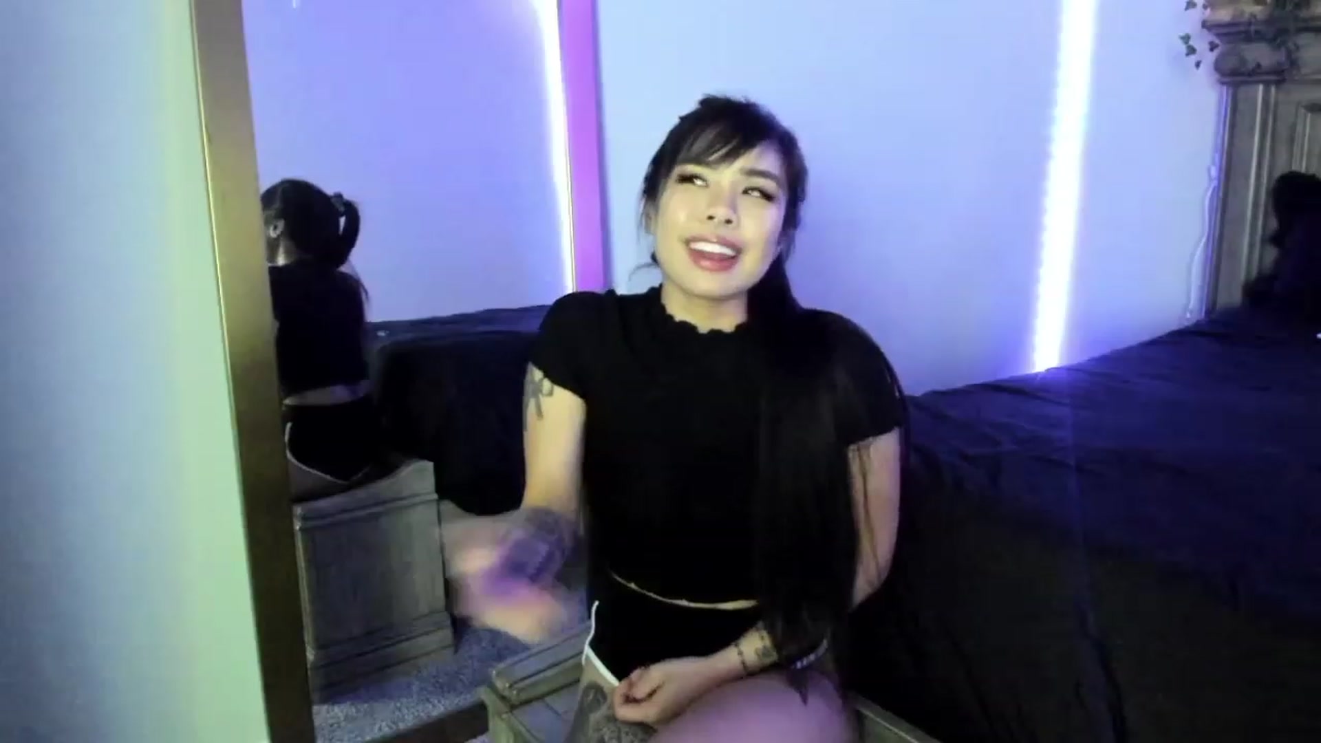 Gallery image thumbnail from dolllface's myfreecams stream on, 01/28/2023, 12:05 image 15 of 20