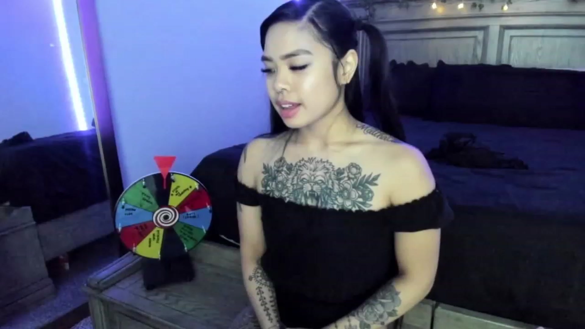 Gallery image thumbnail from dolllface's myfreecams stream on, 02/23/2023, 09:29 image 19 of 20