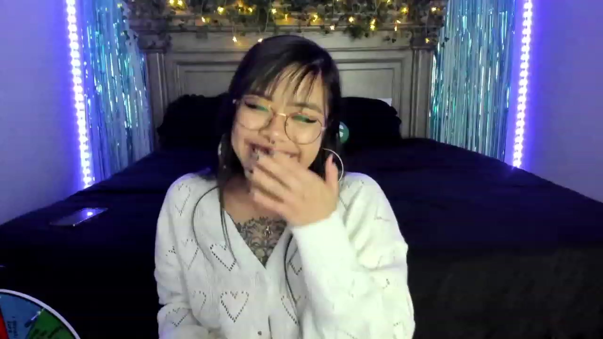 Gallery image thumbnail from dolllface's myfreecams stream on, 03/04/2023, 10:51 image 2 of 20