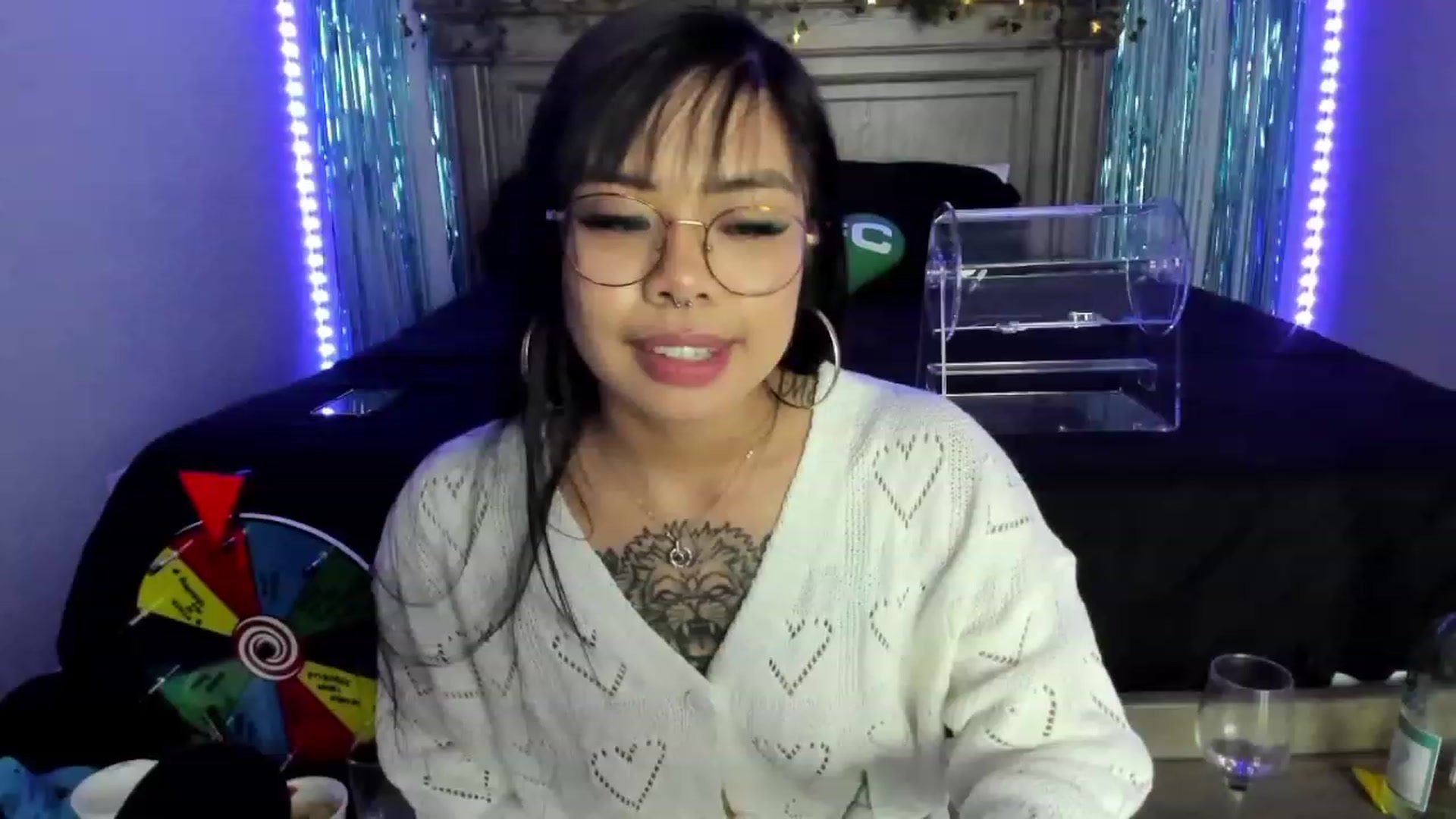 Gallery image thumbnail from dolllface's myfreecams stream on, 03/04/2023, 10:51 image 7 of 20