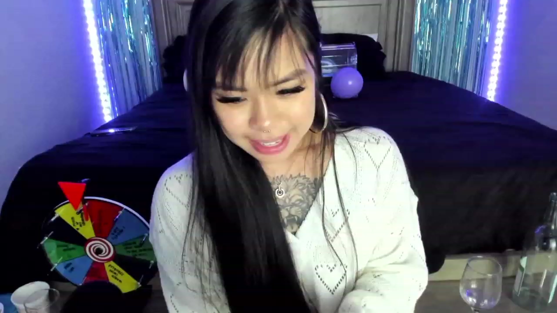 Gallery image thumbnail from dolllface's myfreecams stream on, 03/04/2023, 12:06 image 14 of 20