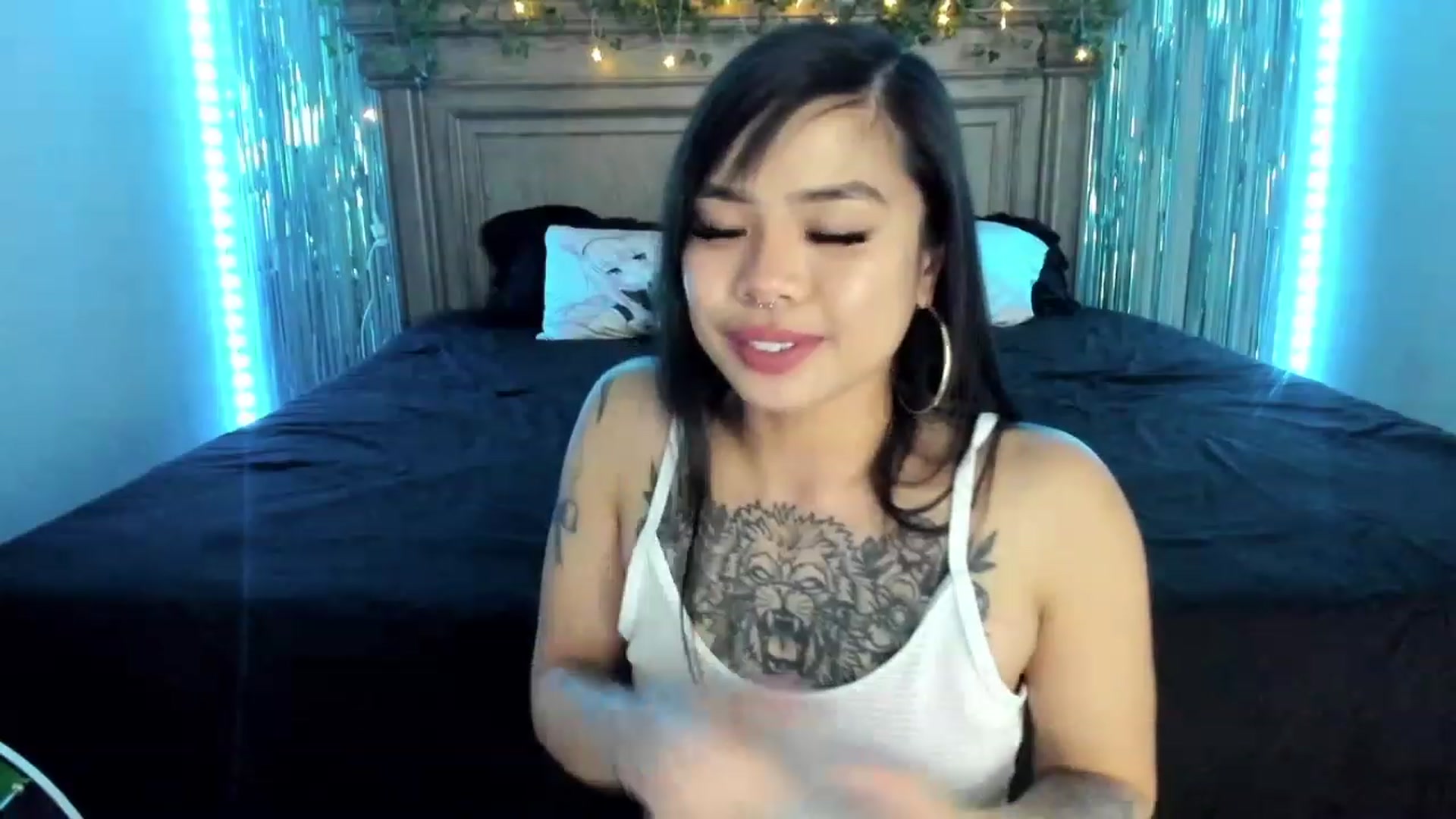 Gallery image thumbnail from dolllface's myfreecams stream on, 03/30/2023, 07:06 image 15 of 20