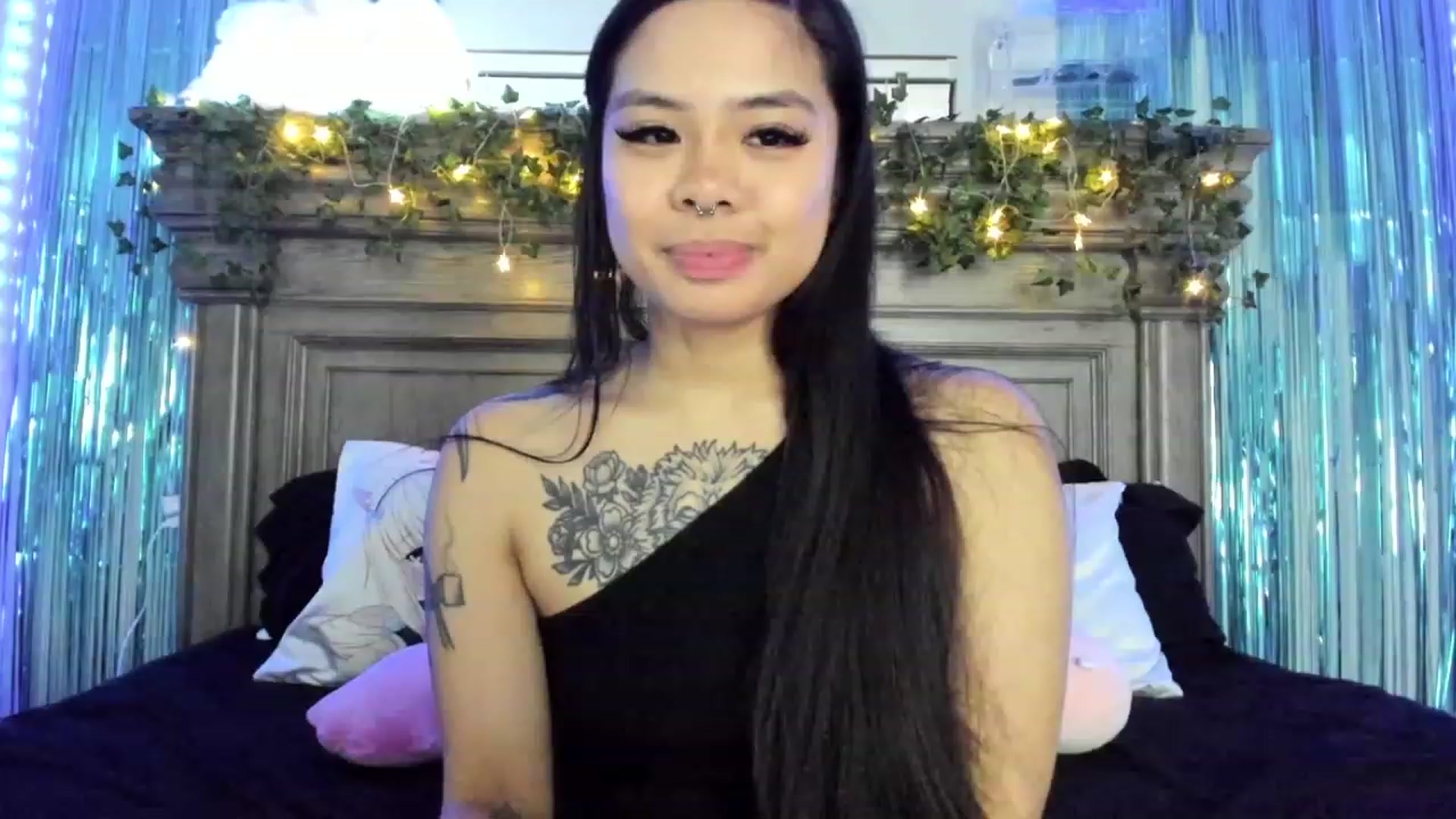 Gallery image thumbnail from dolllface's myfreecams stream on, 04/12/2023, 08:56 image 18 of 20