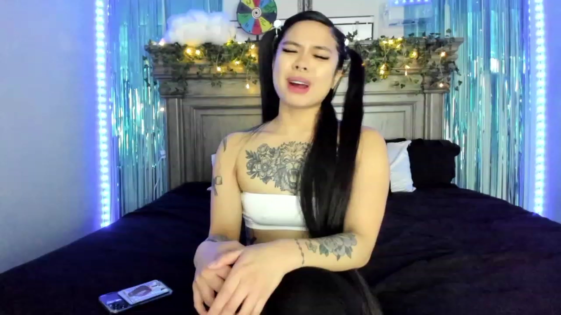 Gallery image thumbnail from dolllface's myfreecams stream on, 04/17/2023, 09:26 image 14 of 20