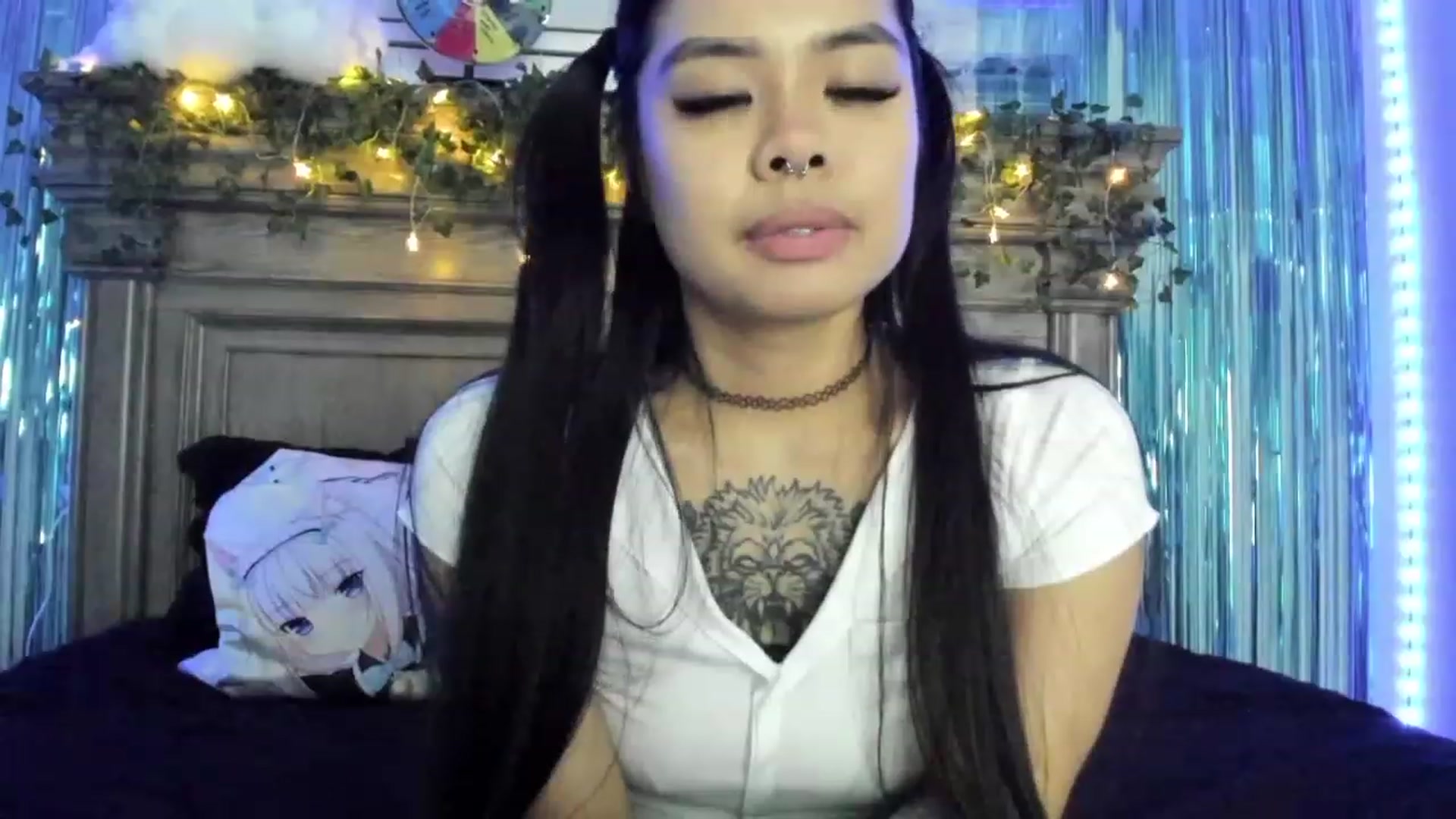Gallery image thumbnail from dolllface's myfreecams stream on, 04/21/2023, 09:55 image 14 of 20