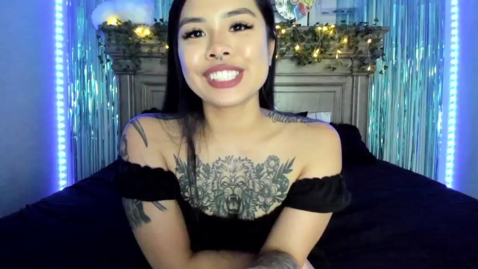 Gallery image thumbnail from dolllface's myfreecams stream on, 05/16/2023, 08:46 image 6 of 20