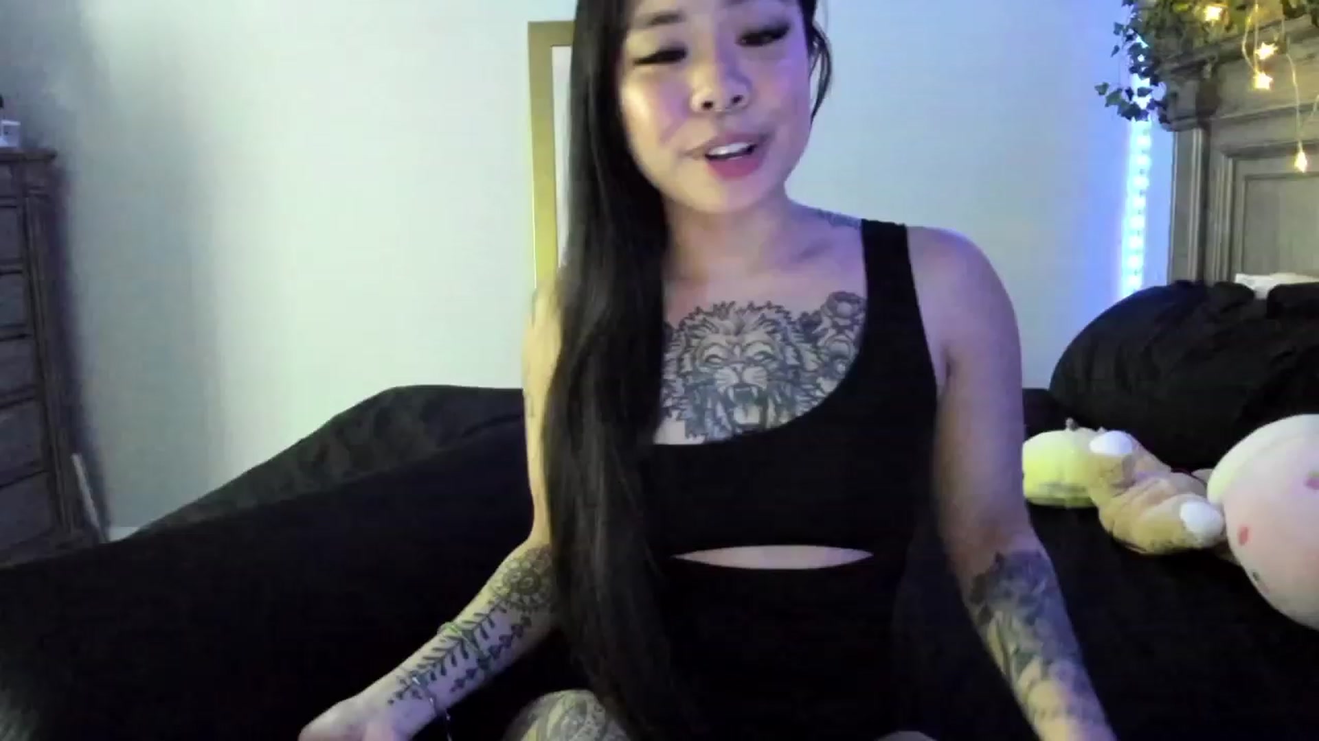 Gallery image thumbnail from dolllface's myfreecams stream on, 05/29/2023, 09:42 image 15 of 20