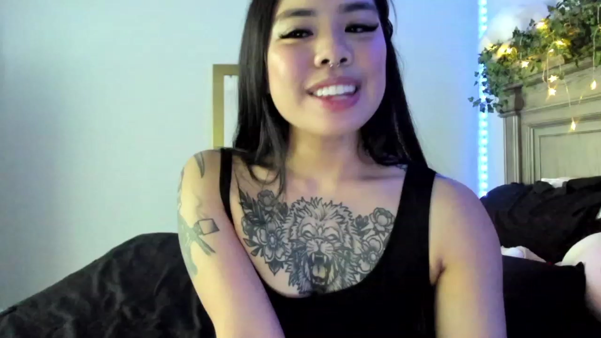 Gallery image thumbnail from dolllface's myfreecams stream on, 05/29/2023, 10:16 image 12 of 20