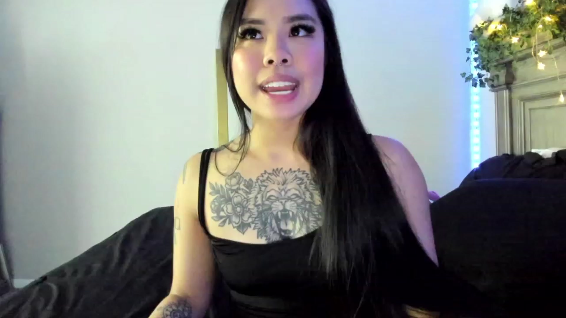 Gallery image thumbnail from dolllface's myfreecams stream on, 05/29/2023, 10:16 image 6 of 20