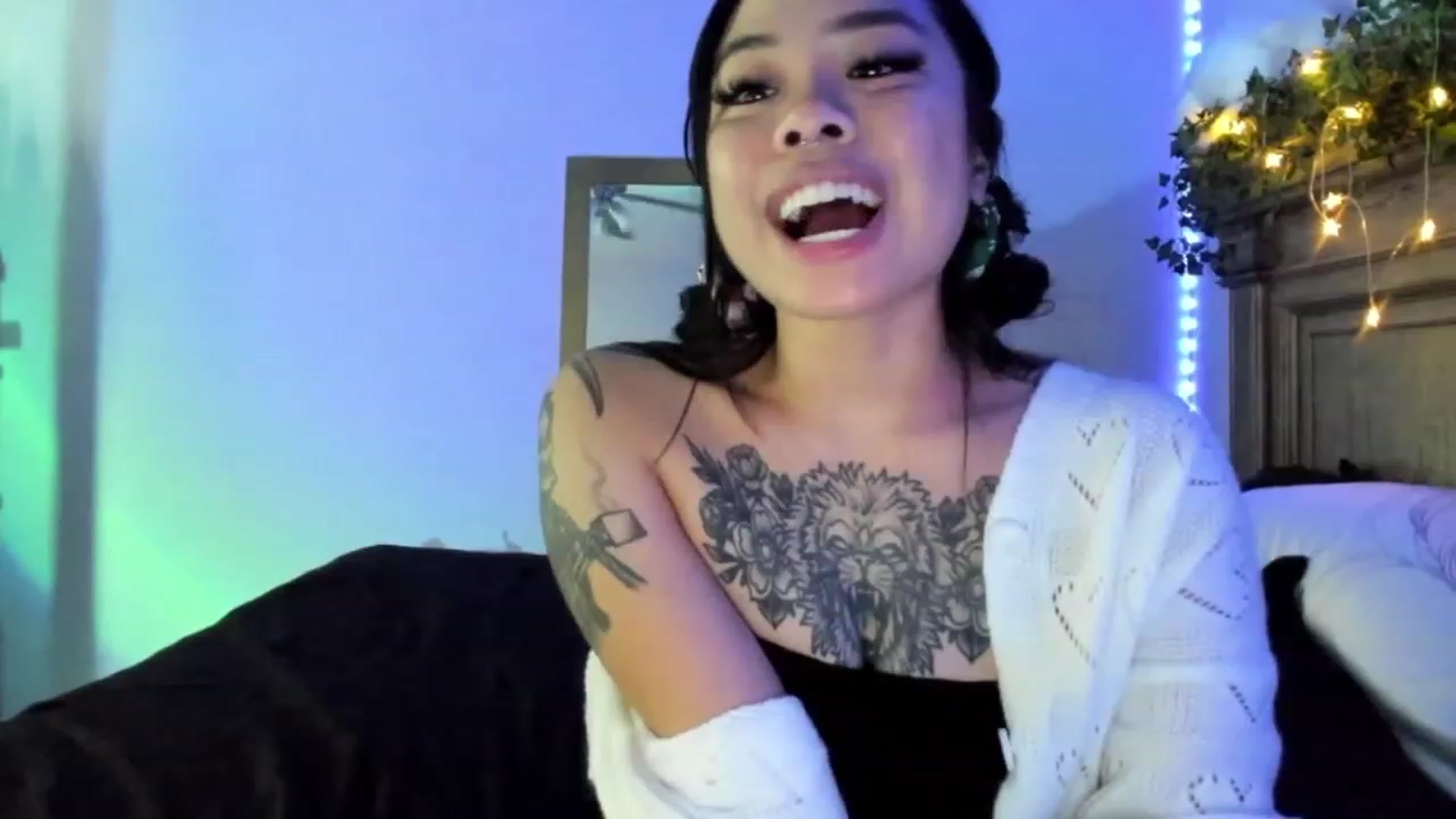 Gallery image thumbnail from dolllface's myfreecams stream on, 06/04/2023, 10:52 image 14 of 20