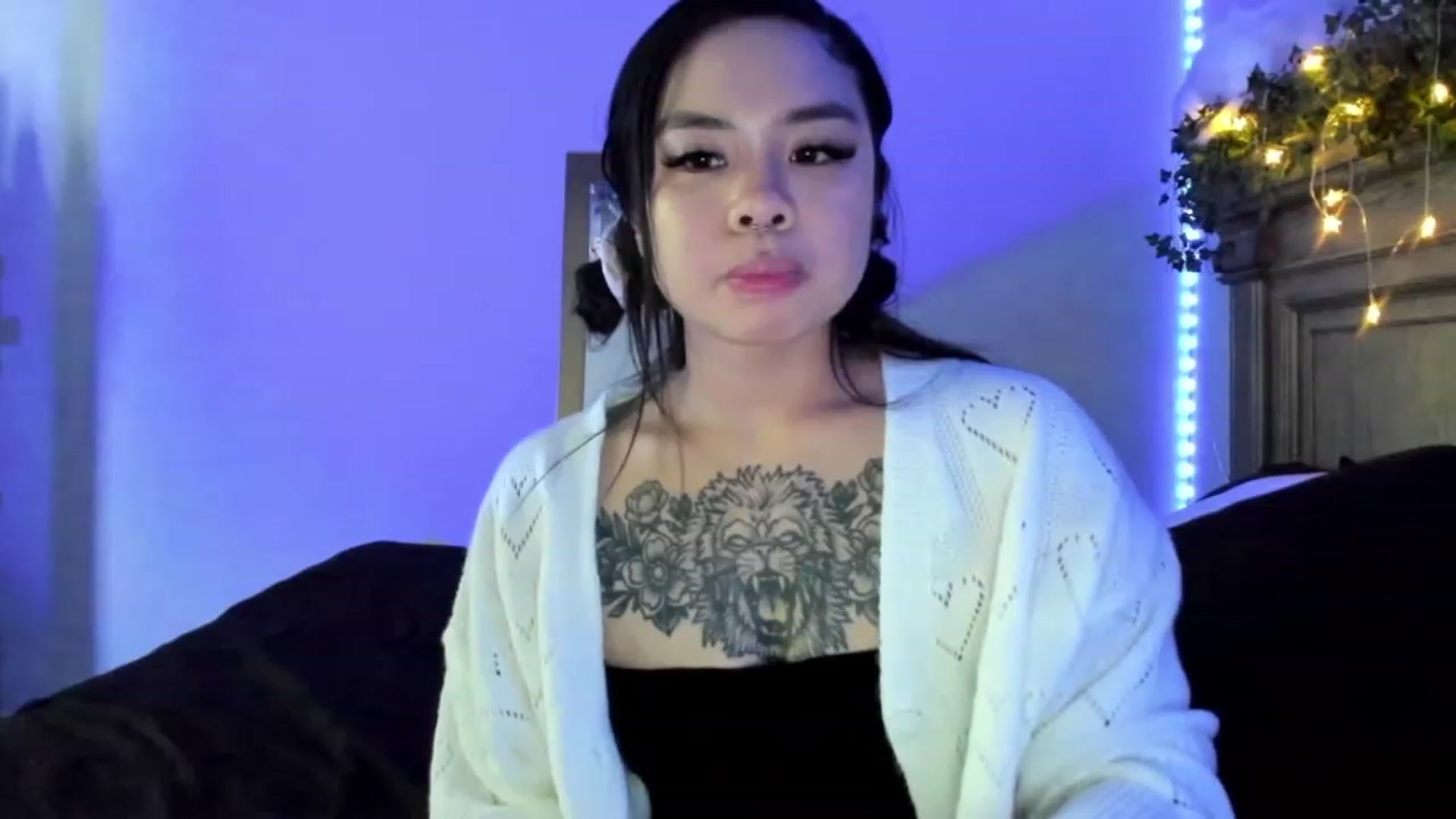 Gallery image thumbnail from dolllface's myfreecams stream on, 06/04/2023, 10:52 image 3 of 20