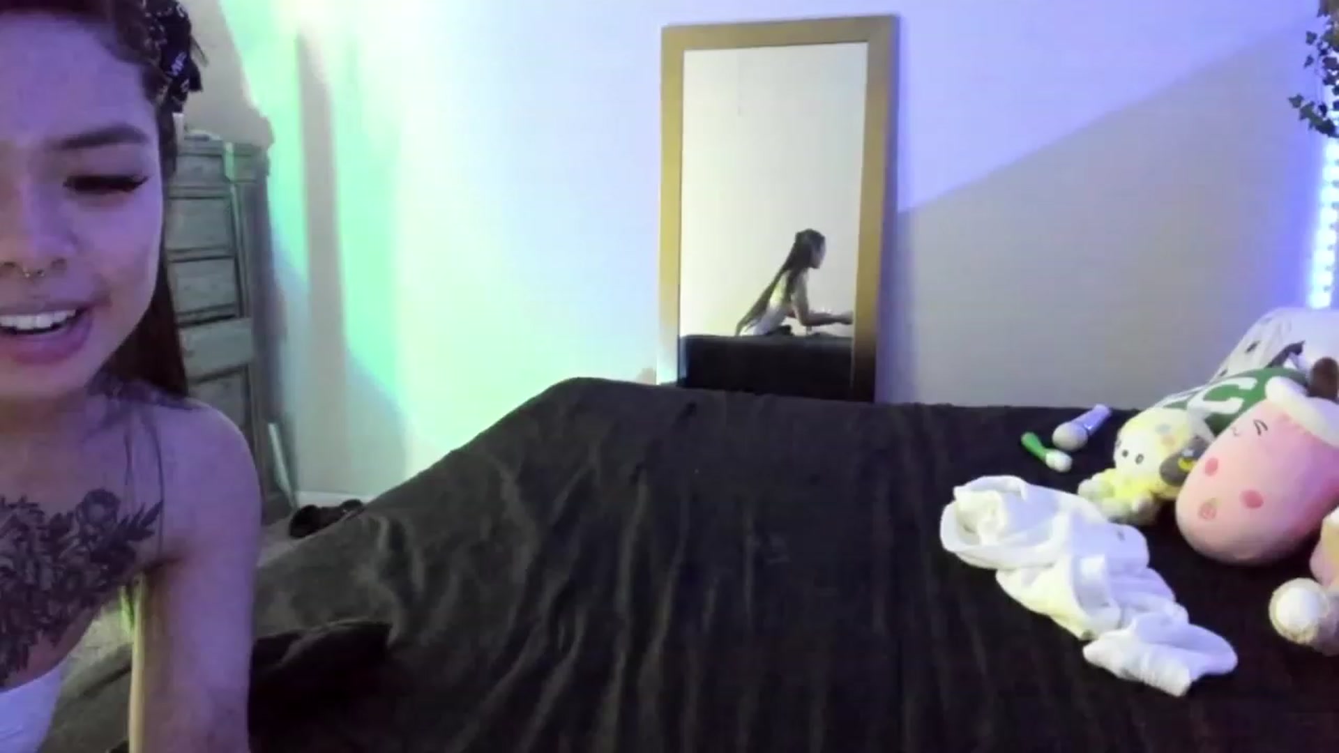 Gallery image thumbnail from dolllface's myfreecams stream on, 06/06/2023, 09:41 image 13 of 20