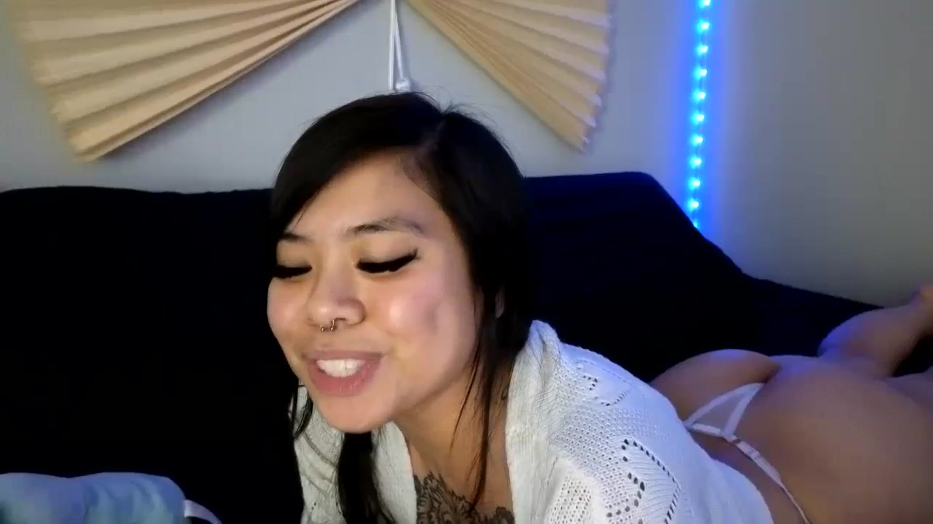 Gallery image thumbnail from dolllface's myfreecams stream on, 08/03/2023, 08:53 image 13 of 20