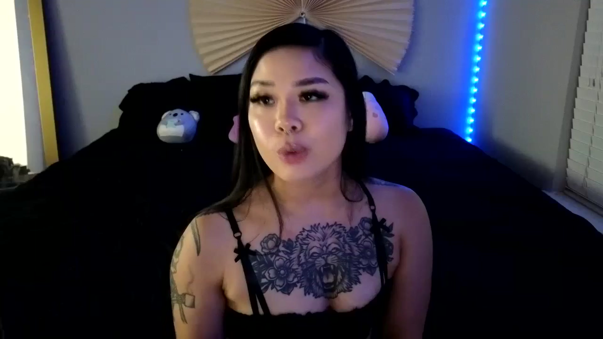 Gallery image thumbnail from dolllface's myfreecams stream on, 08/07/2023, 07:09 image 4 of 20