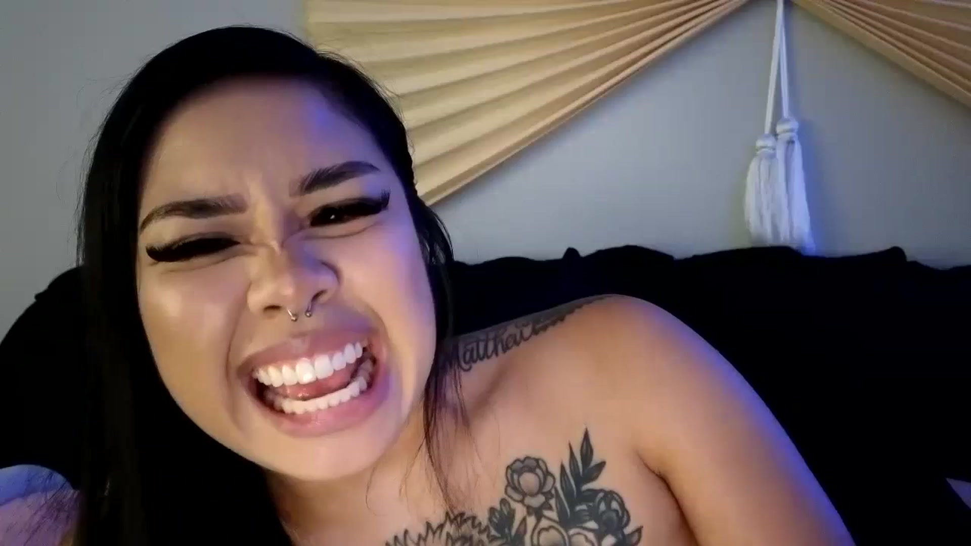 Gallery image thumbnail from dolllface's myfreecams stream on, 08/07/2023, 08:58 image 18 of 20
