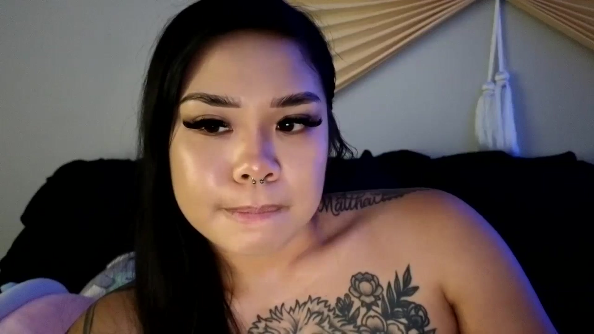 Gallery image thumbnail from dolllface's myfreecams stream on, 08/07/2023, 08:58 image 16 of 20