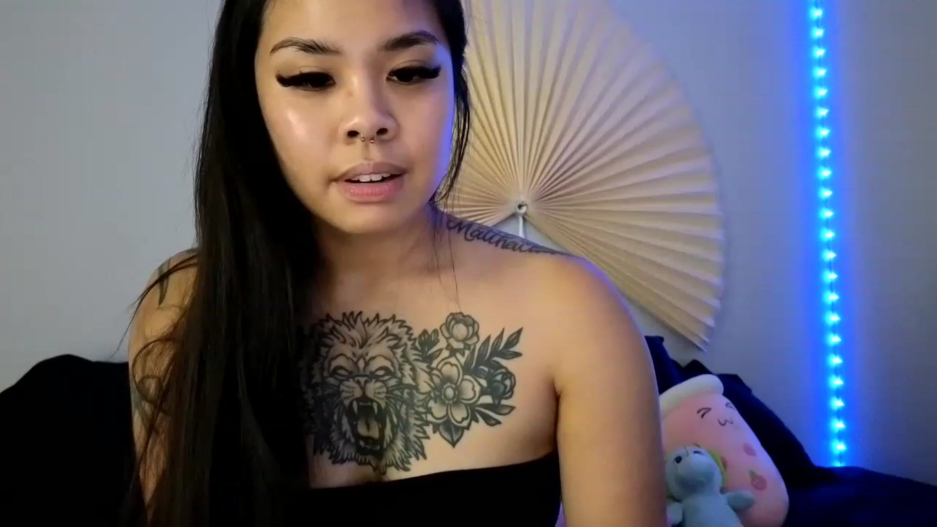 Gallery image thumbnail from dolllface's myfreecams stream on, 08/08/2023, 08:37 image 1 of 20