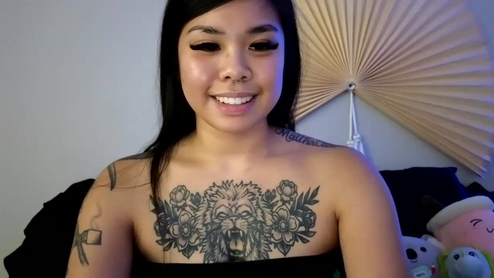 Gallery image thumbnail from dolllface's myfreecams stream on, 08/08/2023, 08:37 image 4 of 20