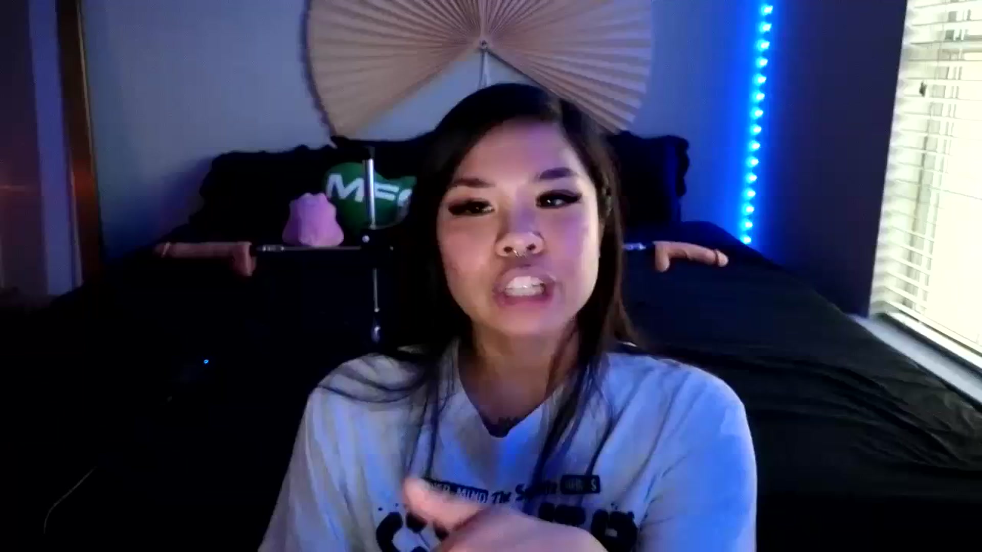 Gallery image thumbnail from dolllface's myfreecams stream on, 08/09/2023, 13:01 image 16 of 20