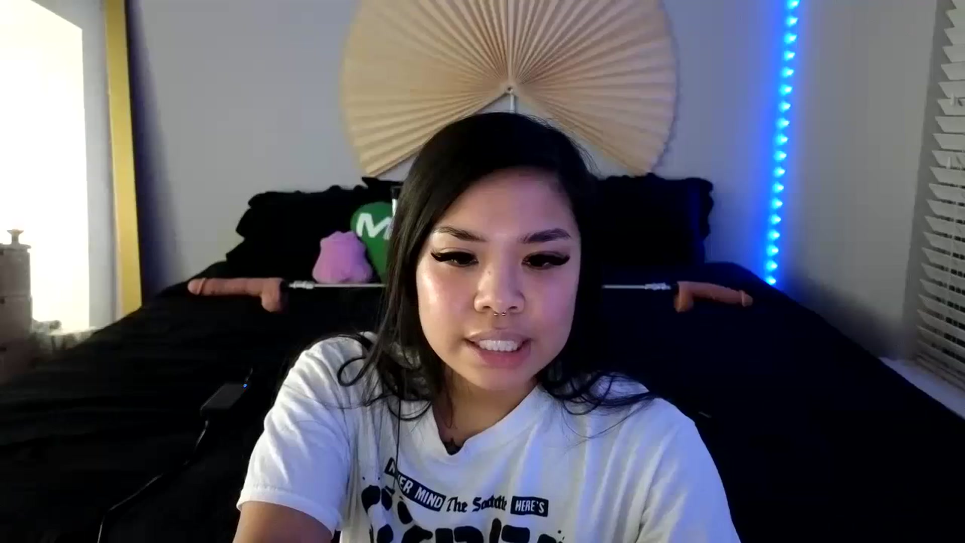 Gallery image thumbnail from dolllface's myfreecams stream on, 08/09/2023, 13:01 image 11 of 20