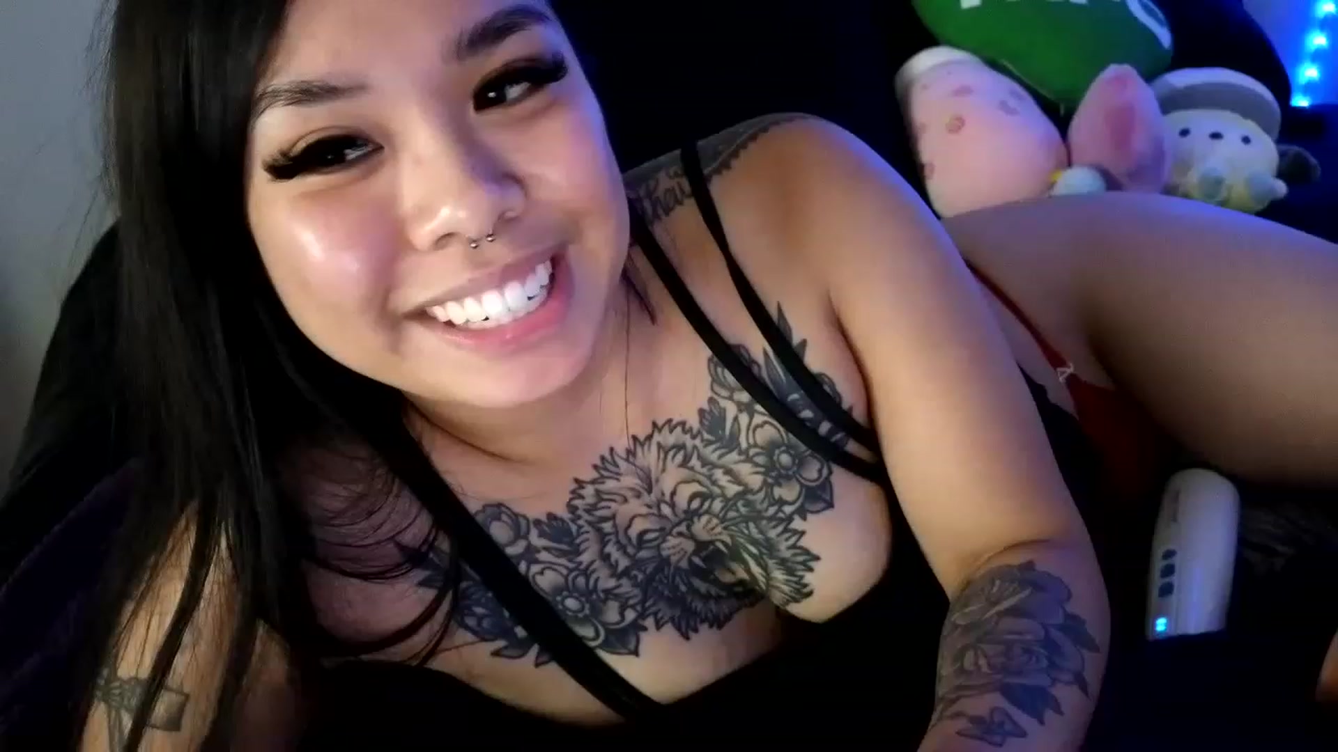 Gallery image thumbnail from dolllface's myfreecams stream on, 08/10/2023, 10:05 image 7 of 20