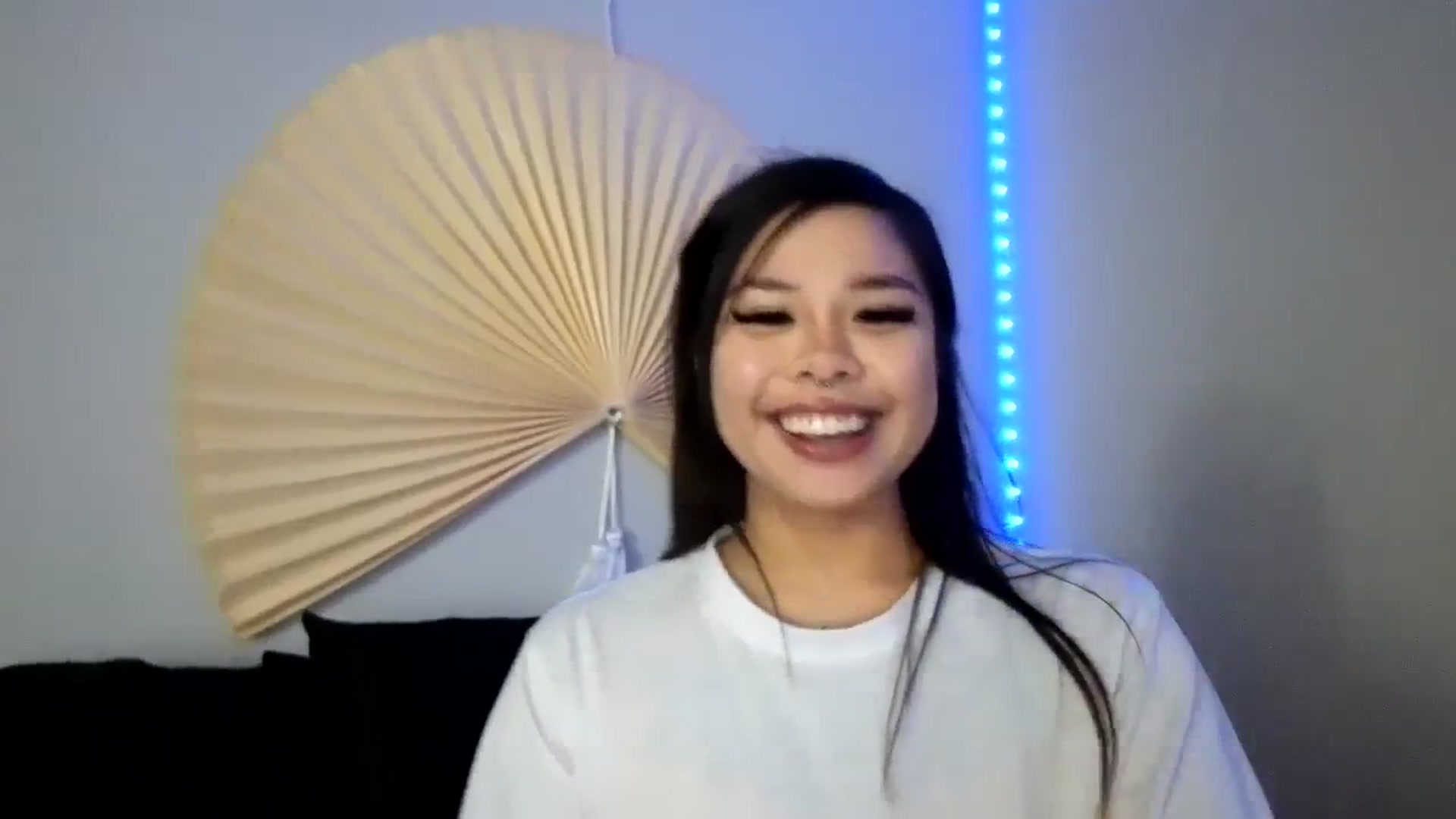 Gallery image thumbnail from dolllface's myfreecams stream on, 08/11/2023, 09:41 image 14 of 20