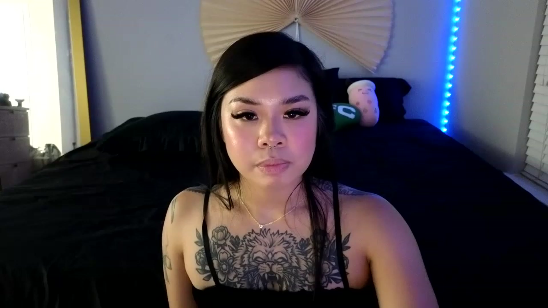 Gallery image thumbnail from dolllface's myfreecams stream on, 08/12/2023, 08:59 image 11 of 20