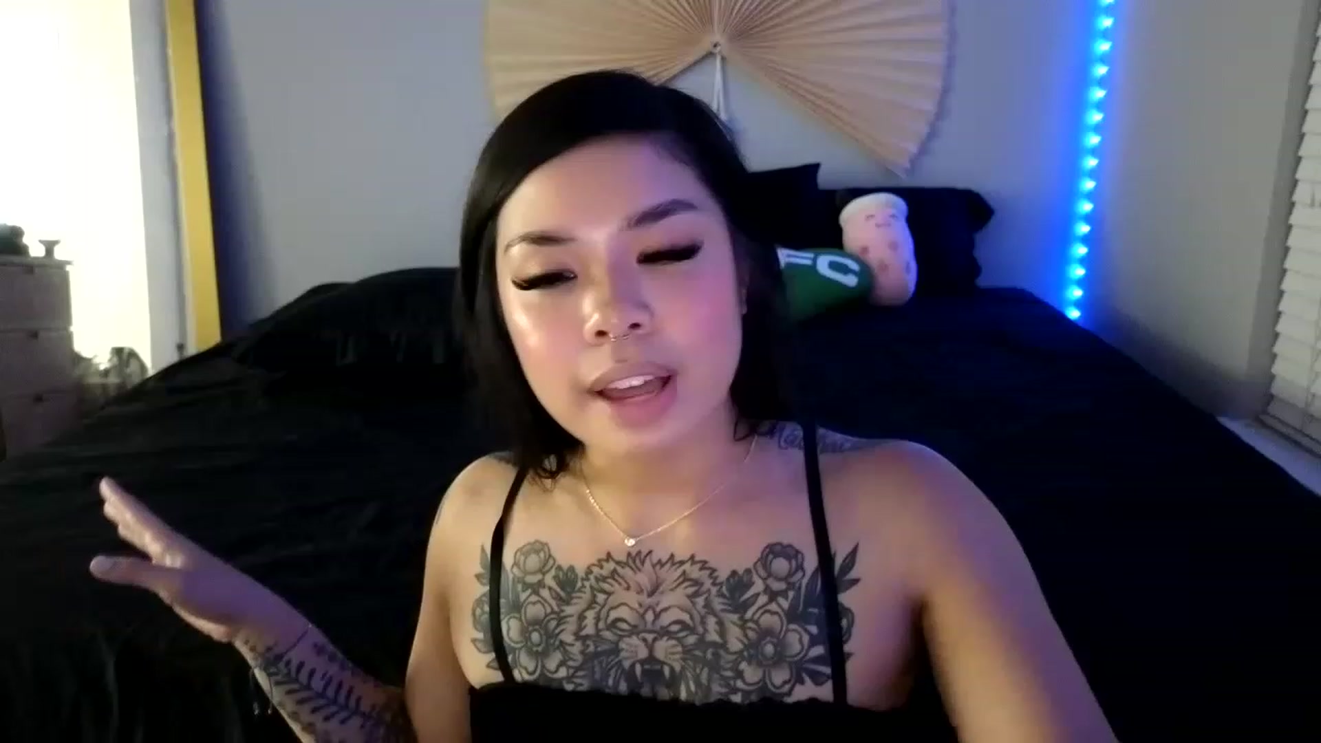 Gallery image thumbnail from dolllface's myfreecams stream on, 08/12/2023, 08:59 image 13 of 20