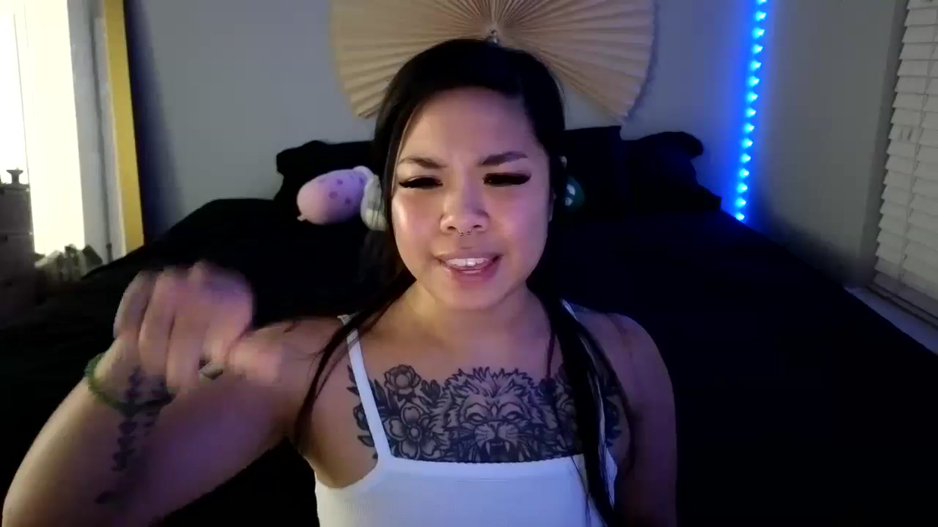 Gallery image thumbnail from dolllface's myfreecams stream on, 08/14/2023, 08:15 image 9 of 20