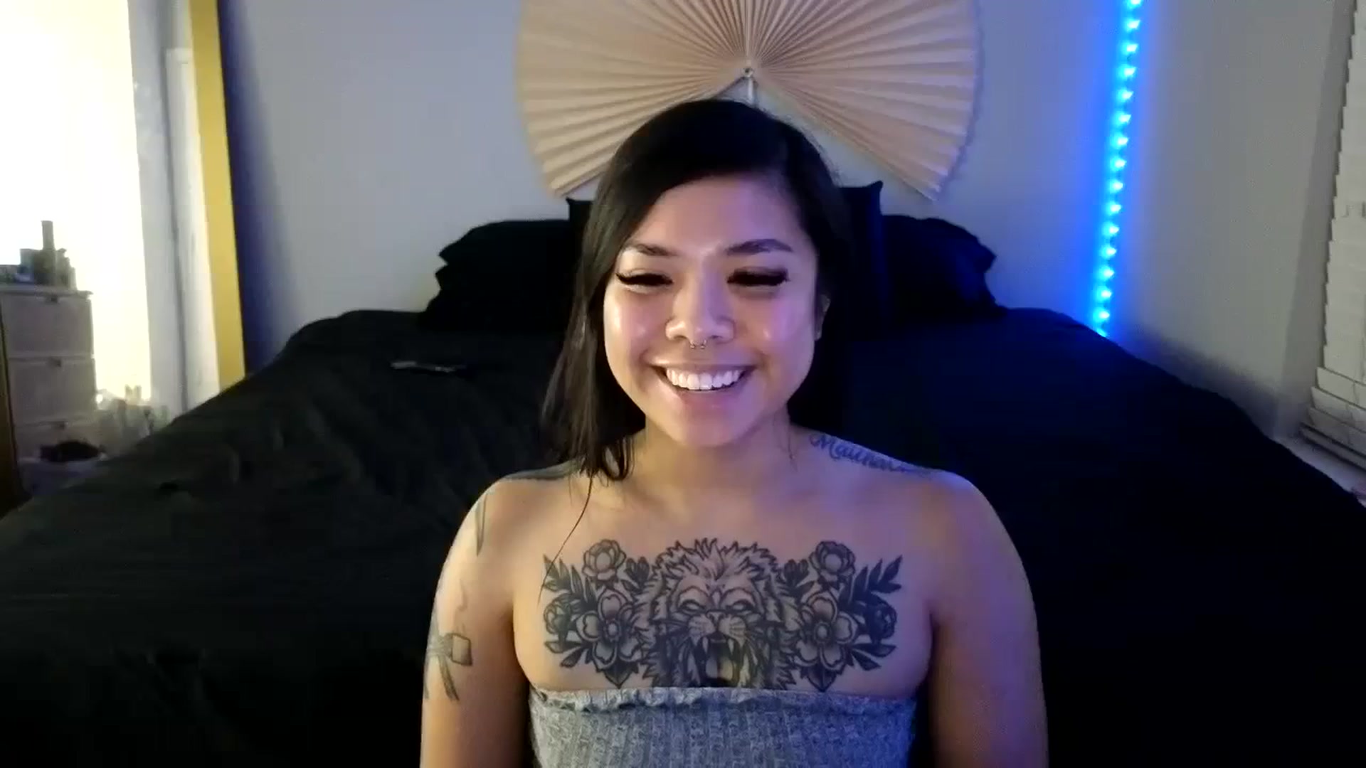 Gallery image thumbnail from dolllface's myfreecams stream on, 08/16/2023, 09:54 image 9 of 20