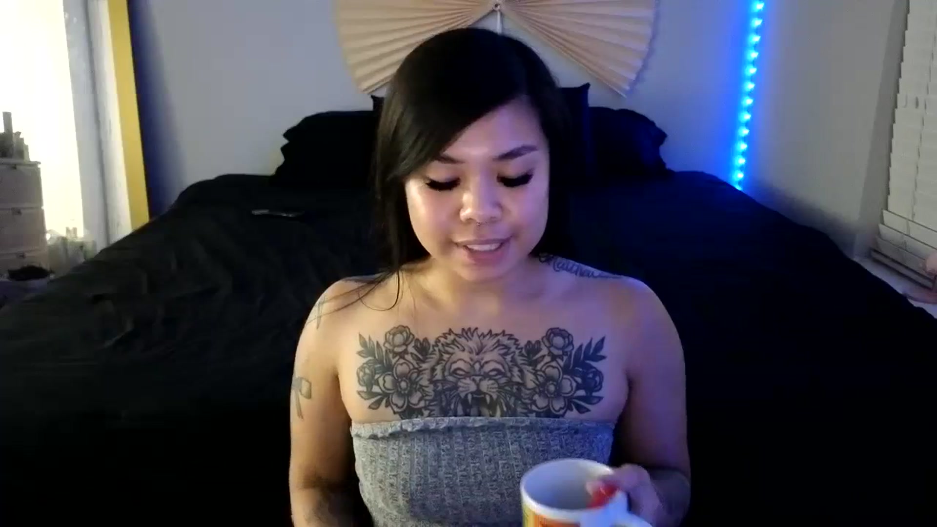 Gallery image thumbnail from dolllface's myfreecams stream on, 08/16/2023, 09:54 image 4 of 20