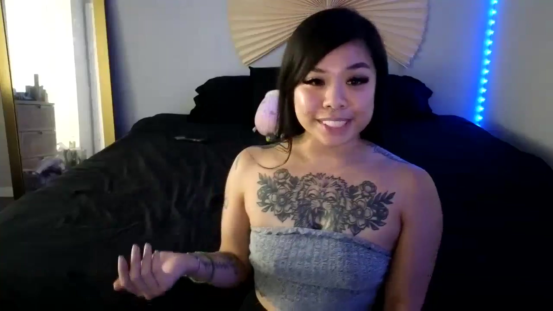 Gallery image thumbnail from dolllface's myfreecams stream on, 08/16/2023, 11:59 image 14 of 20