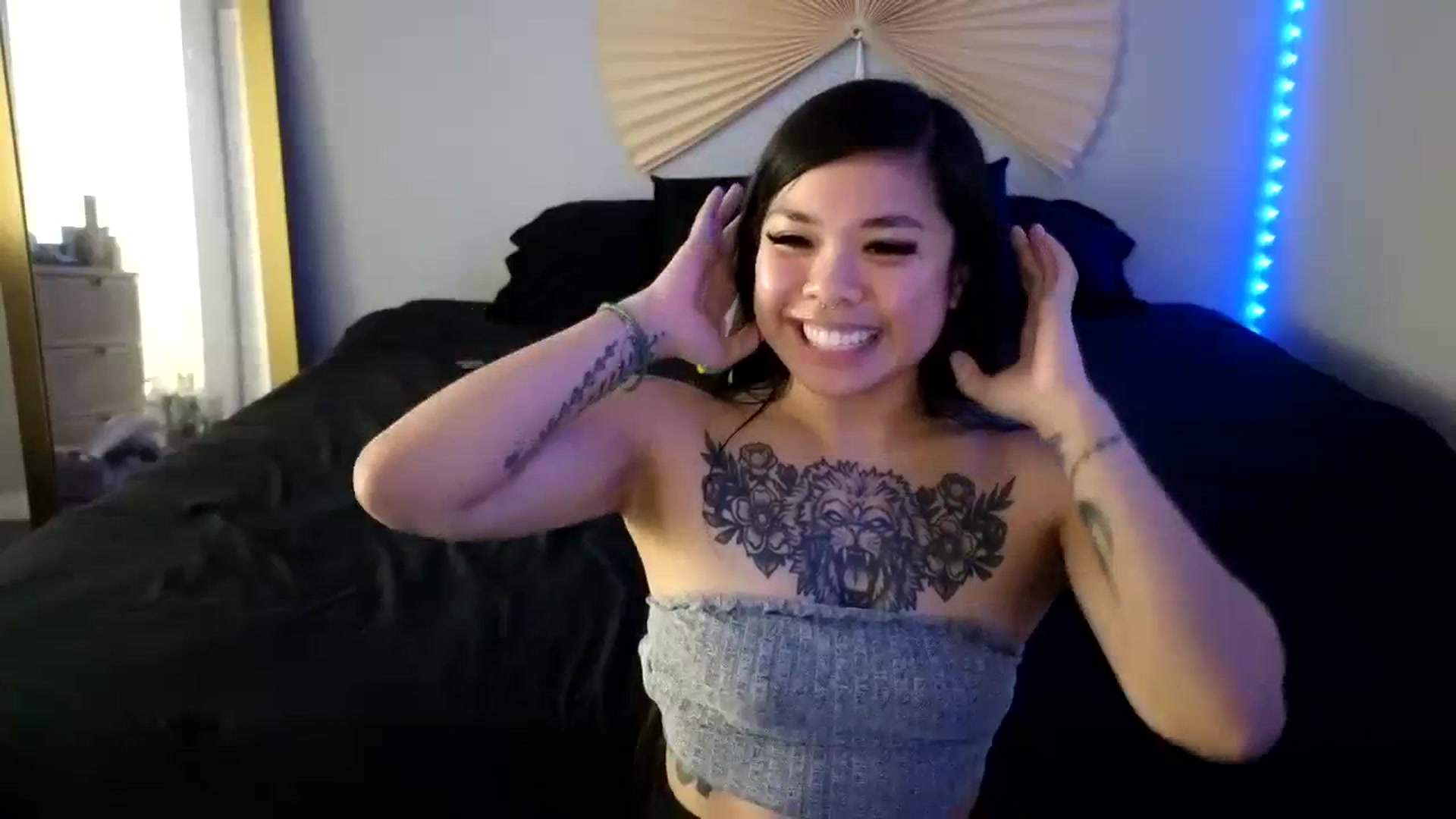 Gallery image thumbnail from dolllface's myfreecams stream on, 08/16/2023, 11:59 image 10 of 20