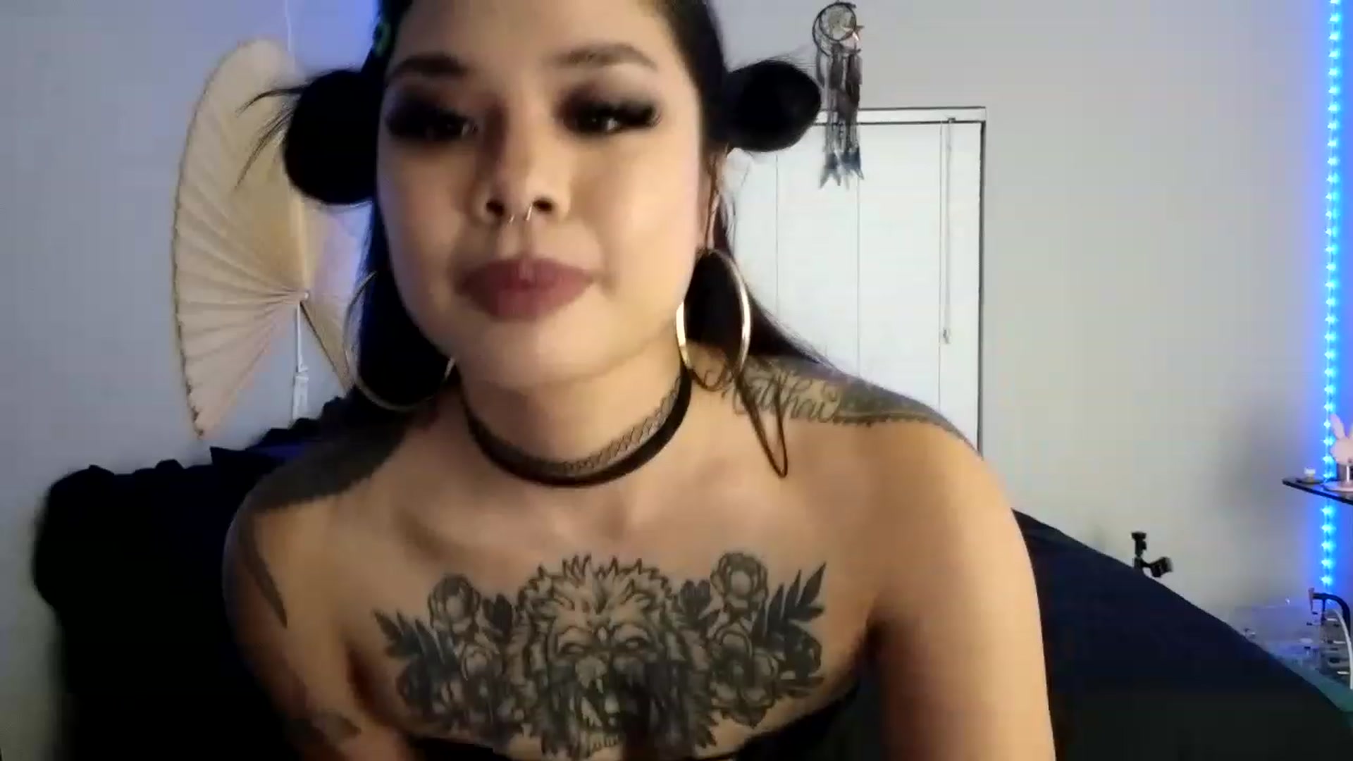 Gallery image thumbnail from dolllface's myfreecams stream on, 08/18/2023, 07:26 image 17 of 20