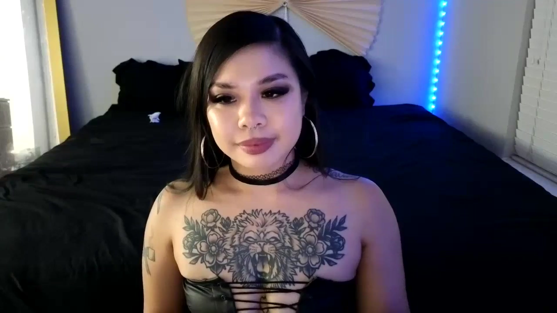 Gallery image thumbnail from dolllface's myfreecams stream on, 08/18/2023, 09:12 image 3 of 20